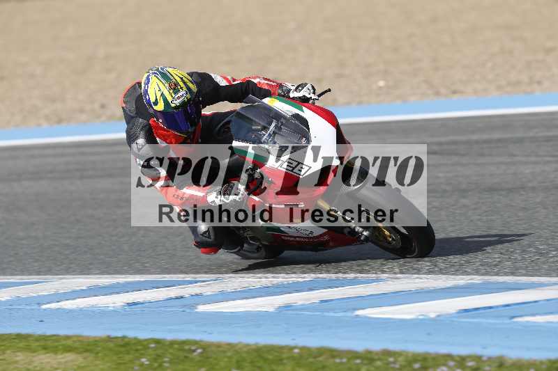 Archiv-2025/01 24.-27.01.2025 Moto Center Thun Jerez/gruen-green/828